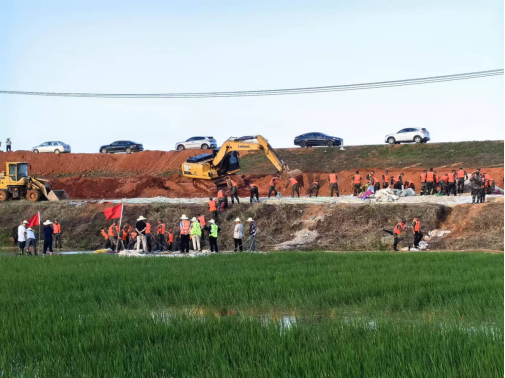 抗洪抢险报导-迎“汛”而上，奔赴前列 -299.png